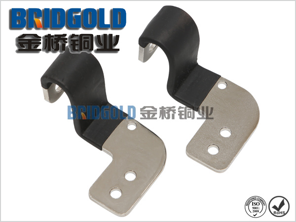 金橋生產(chǎn)的新能源汽車動力電池銅箔軟連接產(chǎn)品，帶絕緣材料