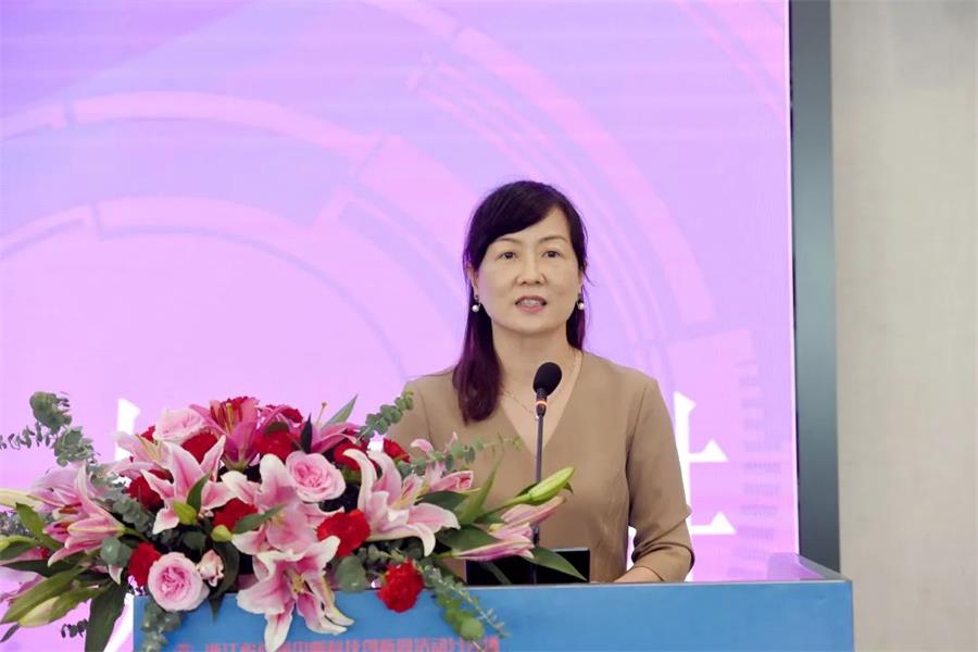 溫州市婦聯(lián)副主席陳愛(ài)英